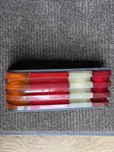 Mercedes-benz 300 Right tail light assembly SAE-STIAR P2A80 VINTAGE - Picture 1 of 10