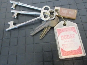 Vintage 1954 Dodge Truck Flicker Key FOB 1954 Ohio DAV and Skeleton Keys - Picture 1 of 9