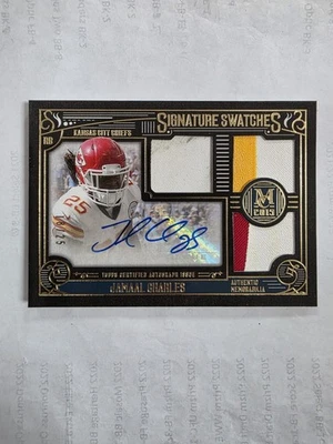 2015 MUSEUM COLECTION FOOTBALL SIGNATURE SWATCHES JAMAAL CHARLES SSTR-JC 18/25 - Image 1 of 2