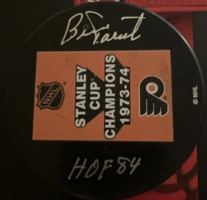 Bernie Parent signed Puck Philadelphia Flyers autographed NHL Banner 73-74 - Picture 1 of 4