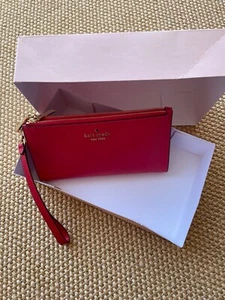 Kate Spade Boxed Wristlet Red Bag - New - Picture 1 of 14