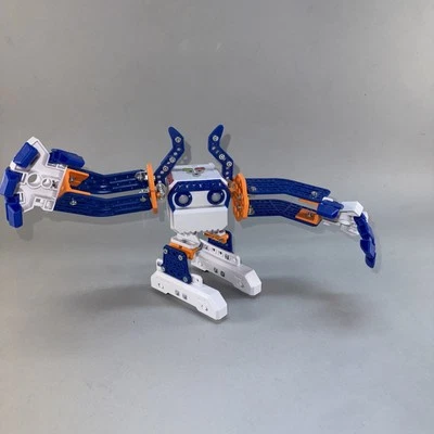 Meccano maker system micronoid basher spin master Robot alien toy interactive - Image 1 of 4