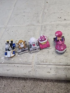 Lotto di 5 auto Hot Wheel Super Mario Bros usate LEGGI - Foto 1 di 14