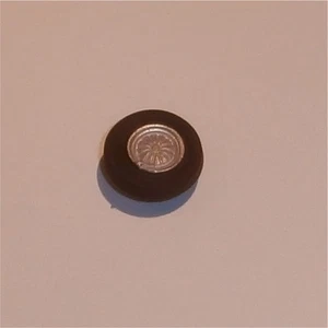 Corgi Toys  275 Rover TC 2000 Golden Jacks Single Wheel & Tyre - Picture 1 of 4