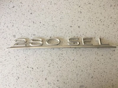 1968 1969 1970 1971 1972 1973 MERCEDES BENZ 280SEL КРЫШКА БАГАЖНИКА ЗАВОДСКАЯ ЭМБЛЕМА OEM - Изображение 1 из 4