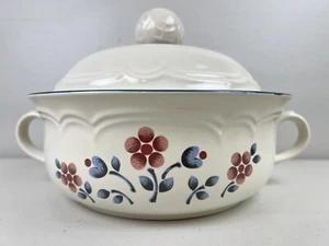 Hearthside Cumberland Brambleberry Casserole Bowl & Lid 9” Stoneware Nice - Picture 1 of 19