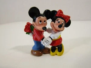 VTG Applause Disney Mickey And Minnie Mouse Valentine Flower Plastic PVC Figure - Picture 1 of 6
