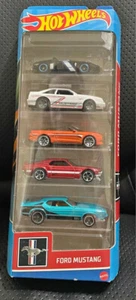 Ford Mustang 2022 Hot Wheels 1962-1969-1971-1992-2015----paquete de 5 - buena caja - Imagen 1 de 5