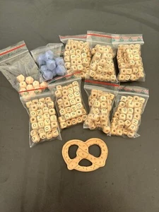 Bastel Paket für Schnullerketten oder Ketten machen, NEU Holzbuchstaben, - Bild 1 von 5