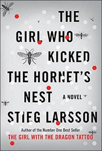 The Girl Who Kicked the Hornet's Nest (Millennium Series) - Paperback - GOOD Foto 1 de 1