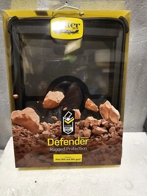 OtterBox Defender Series Case For Apple iPad 5th / 6th Generation Black - New - Image 1 of 4