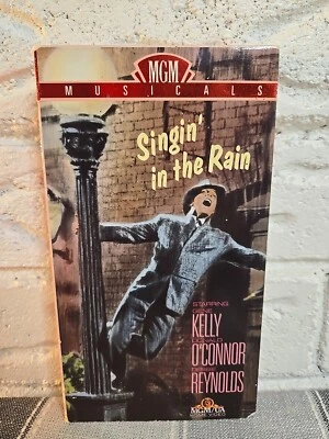 Singin’ In The Rain 1951 VHS Gene Kelly  - Image 1 of 4