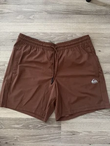 NEW Quicksilver 7” Shorts Dry Flight Drawstring Color Brown Men’s Sz Medium NWT - Picture 1 of 15