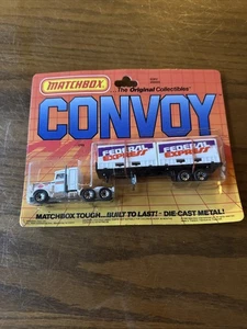 MATCHBOX CONVOY DOUBLE CONTAINER FEDERAL EXPRESS 1983 NIB - Picture 1 of 2
