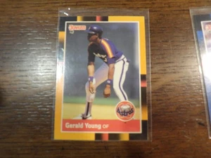 GERALD YOUNG 23 CARD LOTTO 3 ROOKIE CARDS GY1 - Foto 1 di 16