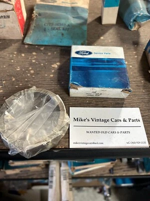 NOS 1966 1968 1970 1972 FORD BRONCO CAJA DE TRANSFERENCIA RODAMIENTO DE SALIDA TRASERO CARRERA C6TZ Foto 1 de 3