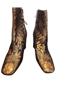Size 8 Women's Jessica Simpson Teddi Metallic Multi Floral Brocade Ankle Boot,  - Picture 1 of 5
