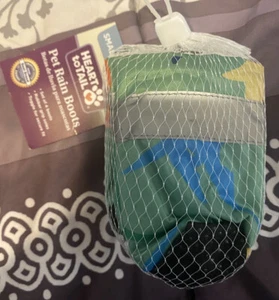 Heart To Tail Small Pet Rain Boots Set Of 4 In Bag Green W/Yellow Blue DragonNEW - Picture 1 of 4