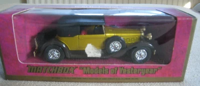 New Boxed Vintage Matchbox V-15 1930 Packard Victoria Model Car Of Yesteryear - Image 1 of 3