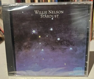NEW Stardust - Audio CD By Willie Nelson - Sealed - SHIPS FAST Columbia Records - Imagen 1 de 4