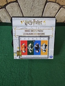 Spin Master - Harry Potter House Crests - 300 Pieces - NEW - Sealed Pkg - Picture 1 of 4