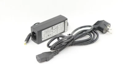 LG Electronics 36 Watt Netzteil 12V 3A Stecker 6,0mm/4,4mm mit Innenstift LCAP07 - Bild 1 von 4