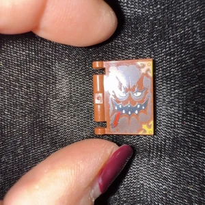 LEGO -  Minifig, Utensil Front Of Book Cover with Monster Face Pattern - 4475 - Picture 1 of 5