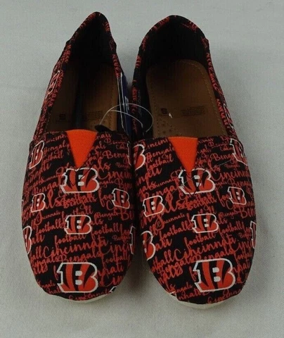 Cincinnati Bengals NFL Forever Collectibles Women's Canvas Shoe Cover