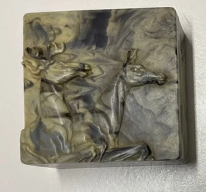 Scatola portasigarette hickok bachelite plastica marmorizzata cervo cervo e cervo vintage - Foto 1 di 3