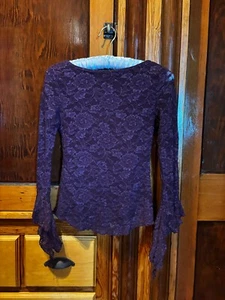 Vintage Linda Leal Purple Floral Lace Top Size Small - Picture 1 of 6