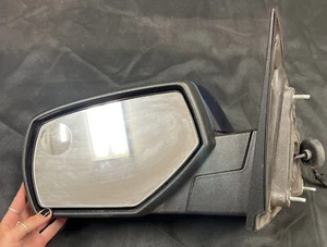 2014-2018 Chevy Pick Up LT - Left Side - Side Mirror - Picture 1 of 3