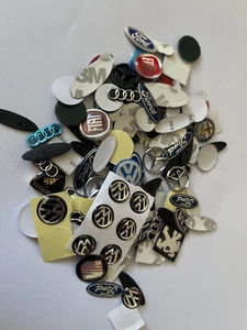 Mix Autoschlüssel Logo Aufkleber Restposten - Menge: 20 - Bild 1 von 1