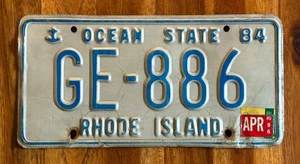 Targa Rhode Island 1984 ancoraggio bordo blu GE-886 auto d'epoca RI veicolo - Foto 1 di 3