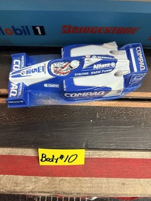 JK PRODUCTS JK7006B Escala 1/24 LOLA T89 .010 JADEADO CON CALCOMANÍAS Cuerpo Ella’ll Foto 1 de 4