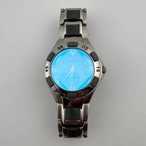 Quemex Watch Y2K Reflective Blue and Orange New Battery Working Futuristic Tech - Picture 1 of 7