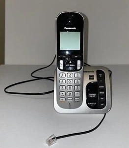 Panasonic Cordless Phone Answering System Model KX-TGC220 - Zdjęcie 1 z 4