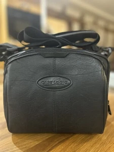 Case Logic Leather Camera Bag With Strap - Picture 1 of 9