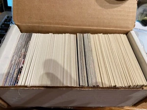 1994-95 Upper Deck Collector's Choice Basketball ALMOST Complete 1-420 Card Set - Foto 1 di 2