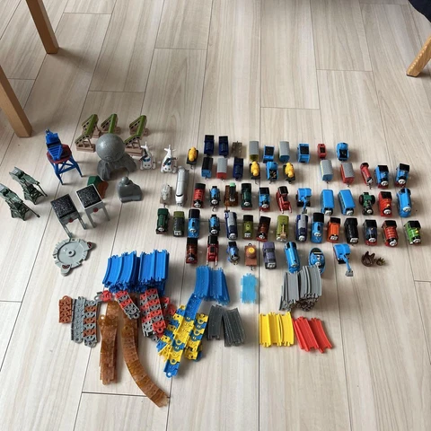 Thomas Friends Figure Capsule Gacha Gacha Rare Mainspring Spencer Lot Goods Cover