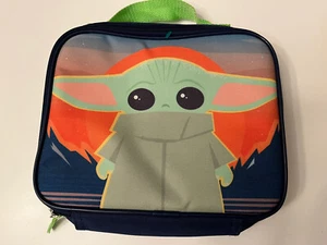 Baby Yoda lunch bag NWT - Picture 1 of 3