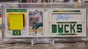 2020 Panini National Treasures RC Auto Booklet Justin Herbert #12/25  - Picture 1 of 2