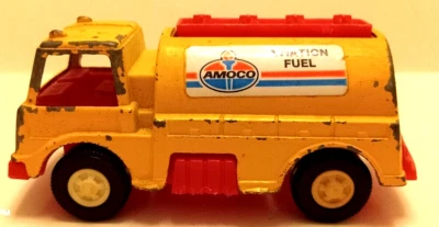 Camión cisterna Tootsietoy Amoco 1970 vintage combustible de aviación amarillo/rojo metal superior EE. UU. Foto 1 de 4