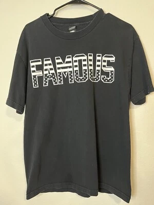 Famosa Camisa Adulto Grande Negra Blanca Deletrear Estrellas Manga Corta Para Hombre Foto 1 de 4