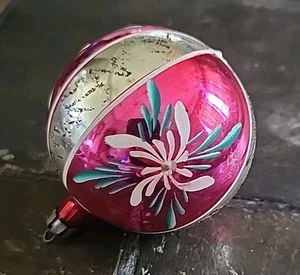 Adorno de Navidad Vidrio Mercurio Rojo Plata Rayas Flores Polonia Antiguo - Imagen 1 de 7