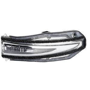 For Toyota RAV4 2013-2018 Mirror Turn Signal Light Driver Side | 8174042020 - Picture 1 of 6
