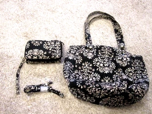 Bolso de Mano y Cartera Vera Bradley Floral Blanco y Negro - Imagen 1 de 4