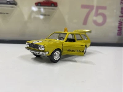 Schuco Made In Germany 1/43 Réf. 301 619 Volkswagen Passat Variant Défaut Feu Ar - Photo 1/4