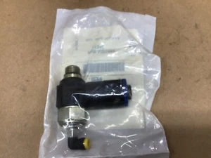 Parker XPWR-HB1469 Blocking Valve #4029K31IAC - Picture 1 of 3