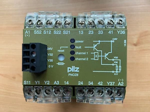 Pilz PNOZ 8 24VDC Zweikanal Sicherheitsrelais - Bild 1 von 9