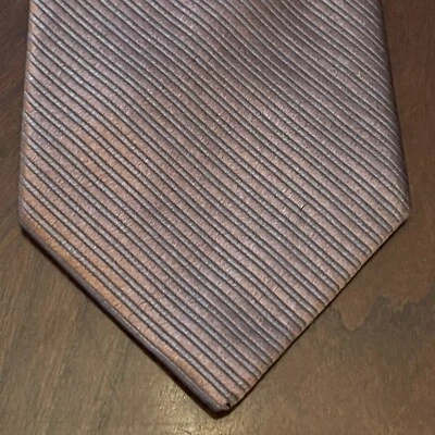 Corbata Kenneth Cole Reaction marrón 100 % seda para hombre hecha en China Foto 1 de 4